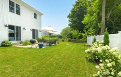 3 Asylum Road, Warren, RI 02885