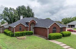 600 Hanover Drive, Waxahachie, TX 75165