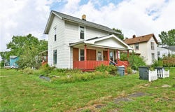 304 Cherry Avenue, Niles, OH 44446