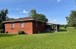 183 Traffic St., Reyno, AR 72462
