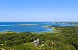 110 Fifth Street N, Edgartown, MA 02539