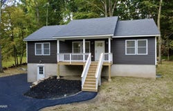 103 Water Wheel Court, Milford, PA 18337