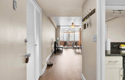 14 Lockwood Drive, Charleston, SC 29401