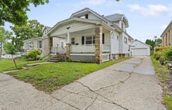 212 S 77th St, Milwaukee, WI 53214