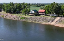 805 Arnold Lane, Savannah, TN 38372