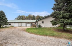 45265 SD 34 Hwy, Madison, SD 57042