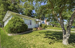 28626 Forest Road, Willowick, OH 44095