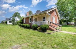 404 E 1st Street, Cherryville, NC 28021