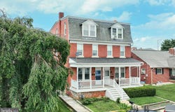 39 E HOWARD STREET, DALLASTOWN, PA 17313