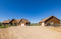28 Caboose Ln, Cody, WY 82414