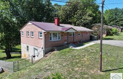 101 Hill Crest Lane, Stuart, VA 24171