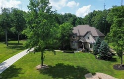 11830 Starbush Court, Chagrin Falls, OH 44023