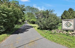 375 MOUNT ZION ROAD, DILLSBURG, PA 17019