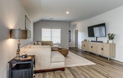 1207 Clydesdale Drive, Guthrie, OK 73044