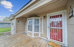 130 S Maple Street, Oologah, OK 74053