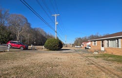 1105 HWY 77, PARIS, TN 38242