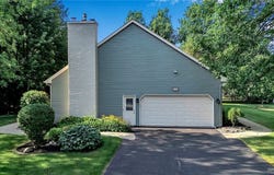 6280 Walnut Creek Drive, Clarence, NY 14051