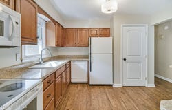 23 Hialeah Drive, Troy, NY 12182