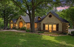 31 Forest Hills Circle, Gunter, TX 75058