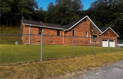 133 Celestial Way, Whitman, WV 25601
