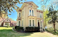 303 Arch Street, Leavenworth, KS 66048