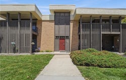 408 W 104th Street, Kansas City, MO 64114