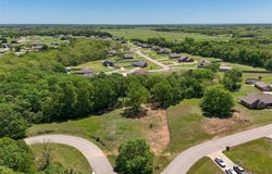 19131 Charleston Pointe, Shawnee, OK 74801