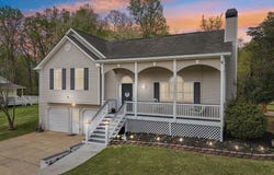 106 Thornwood Drive, Woodstock, GA 30188
