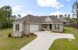 64 Everglades, Hattiesburg, MS 39402