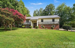 361 River Road, Advance, NC 27006
