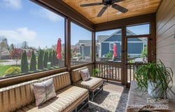 423 Blacksmith Run Drive, Hendersonville, NC 28792