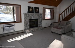 101 Withywindle Way, Tamiment, PA 18371