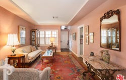 13384 Contour Dr, Sherman Oaks, CA 91423