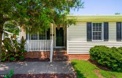 409 E Tenth Street, Siler City, NC 27344