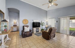 6409 N 84TH Lane, Glendale, AZ 85305