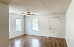 348/350 Miller Pointe Drive, Inman, SC 29349