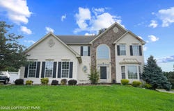 202 Lower Way Road, Easton, PA 18045