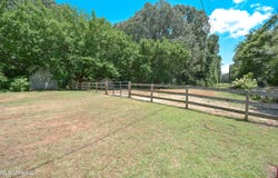2330 Pigeon Roost Road, Byhalia, MS 38611