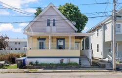 88 Lincoln Avenue, East Providence, RI 02915