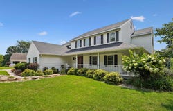 1204 NE 1st Avenue, Waverly, IA 50677