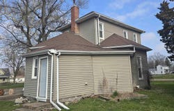 106 W Main Street, Brighton, IA 52540