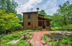2369 Goldrush Road, Pigeon Forge, TN 37863