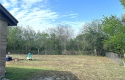 307 Bullard, Odem, TX 78370