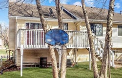 7518 Long Street, Lenexa, KS 66216