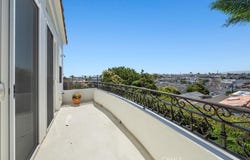 1612 Speyer Lane, Redondo Beach, CA 90278