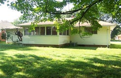 918 Starlight Drive, Seven Hills, OH 44131
