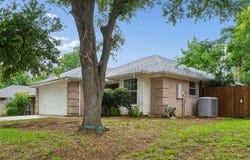 428 Caviness Drive, Grapevine, TX 76051