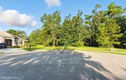 1212 Moultrie Drive NW, Calabash, NC 28467