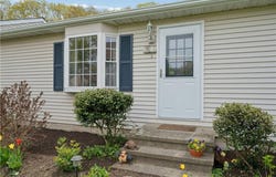 20 Oak Hill Drive, Exeter, RI 02822