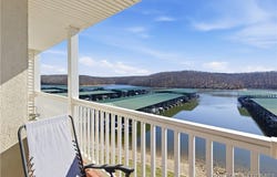 4800 Eagleview Drive, Osage Beach, MO 65065